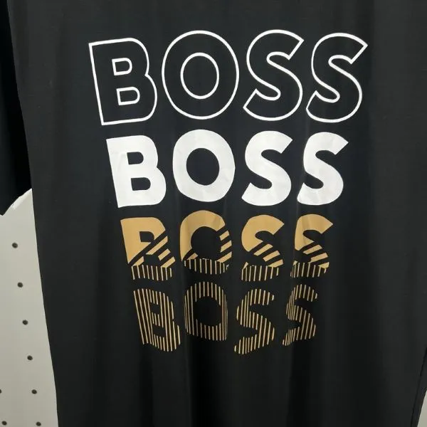 Camiseta alta gama negra BOSS XL