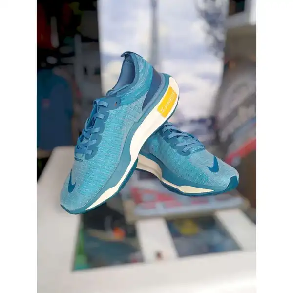 Tenis Nike azul