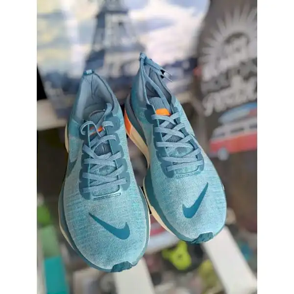 Tenis Nike azul